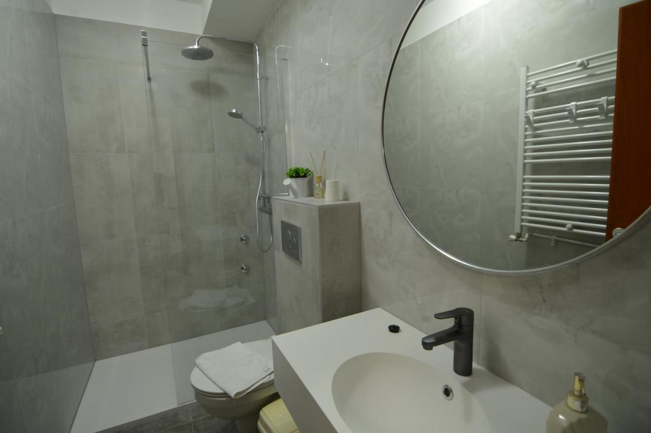 Apartments By The Sea Starigrad, Paklenica - 16421 Luaran gambar