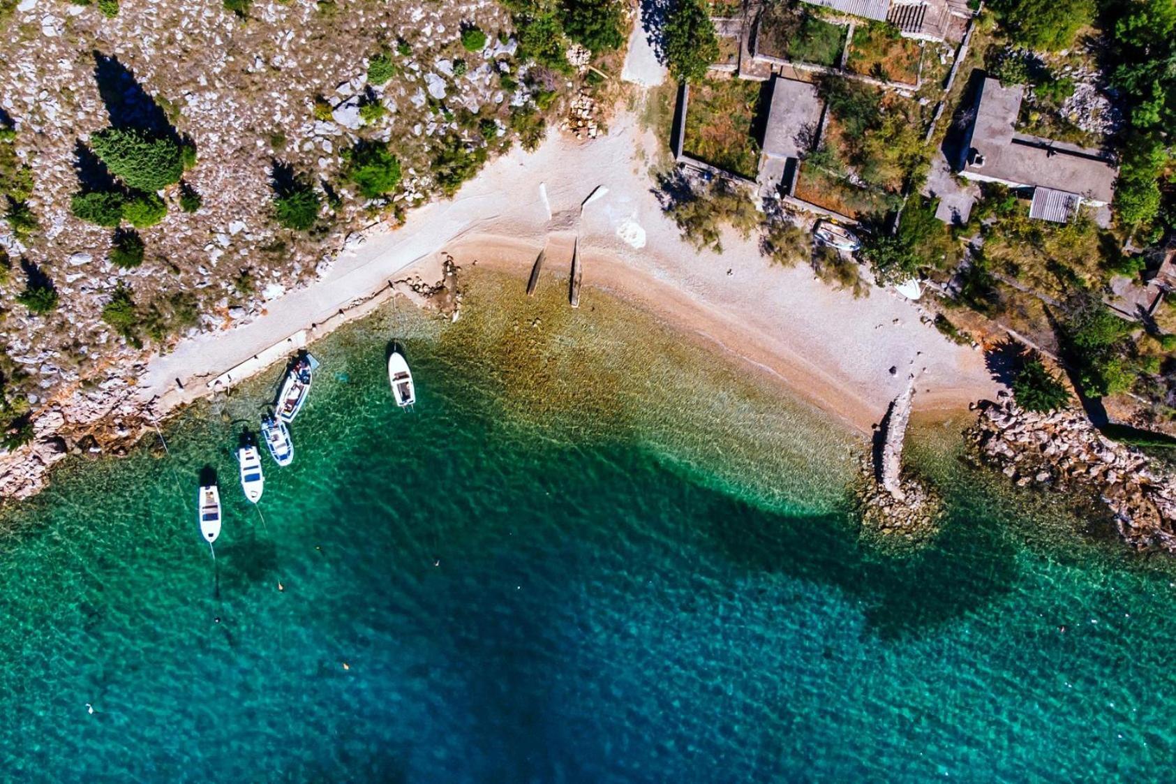 Apartments By The Sea Starigrad, Paklenica - 16421 Luaran gambar